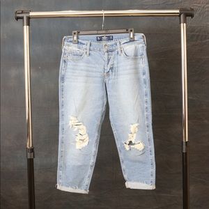 Hollister Capri Mom Jeans
